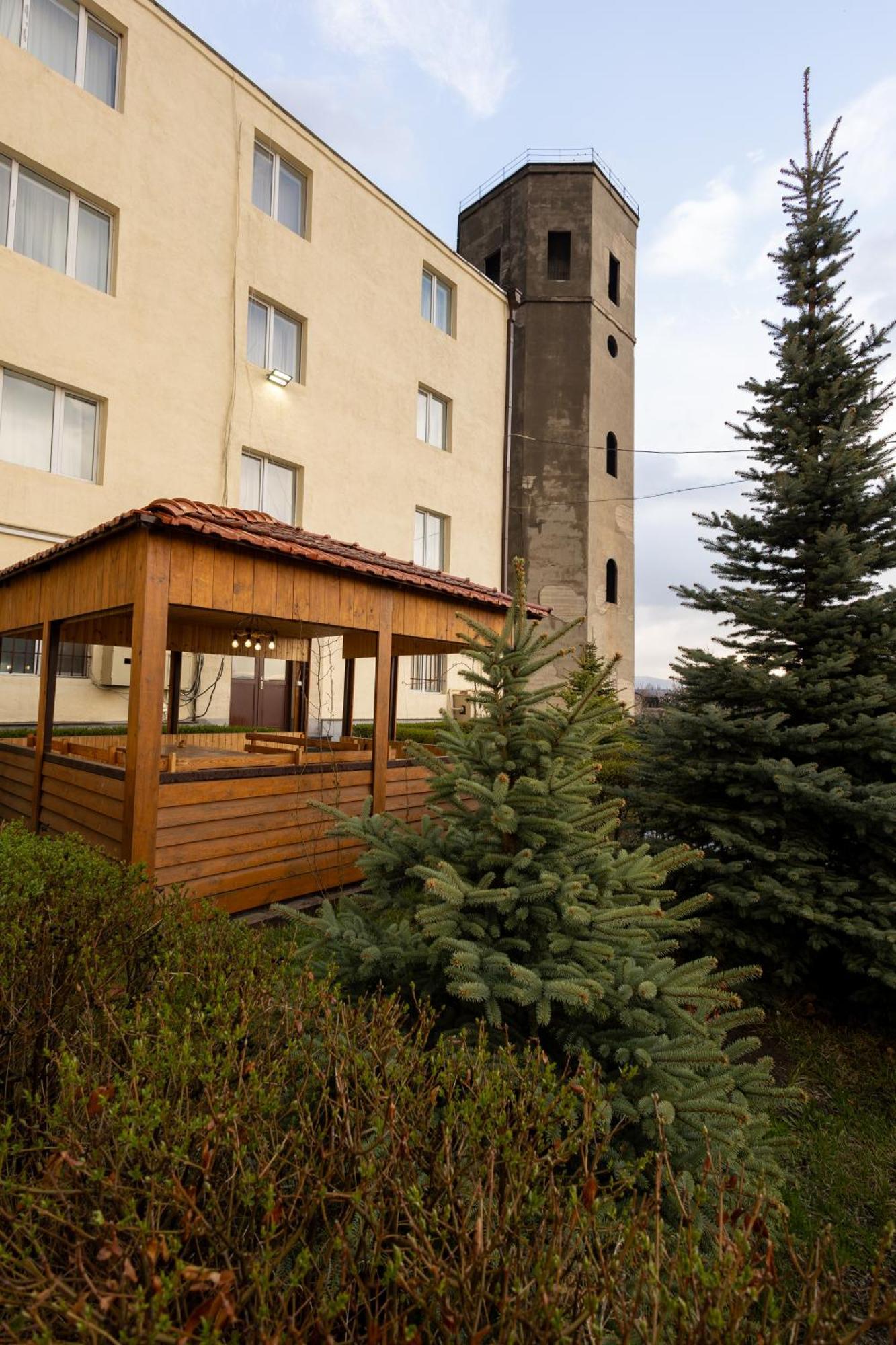 Gyumri Hotel Ngoại thất bức ảnh