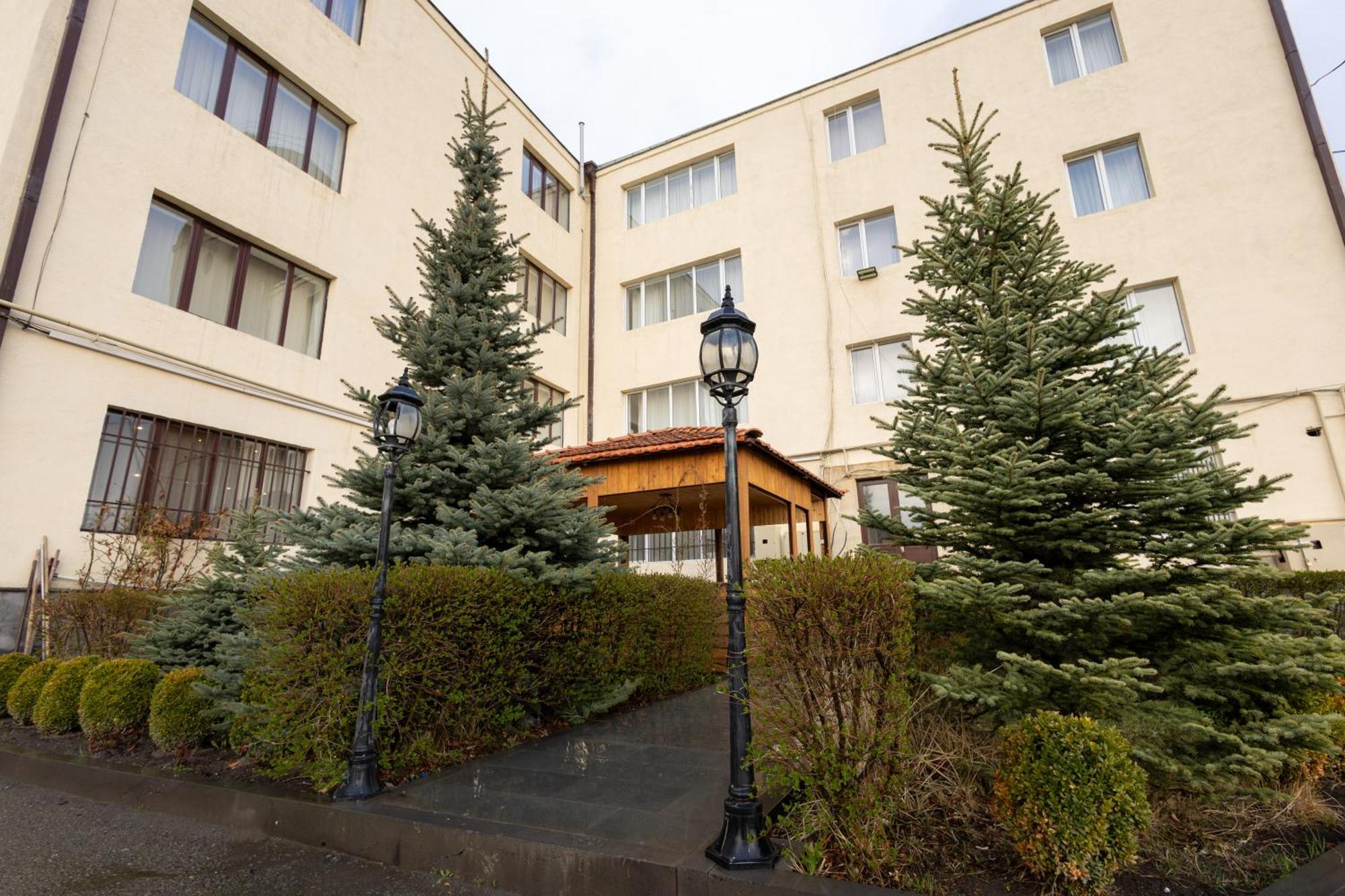 Gyumri Hotel Ngoại thất bức ảnh