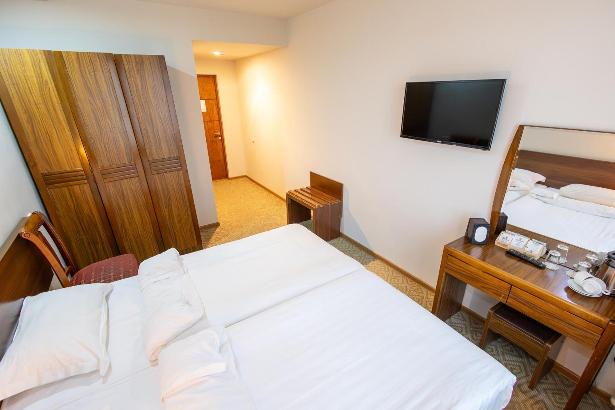 Gyumri Hotel Ngoại thất bức ảnh